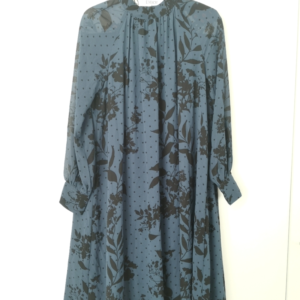 H&M Blue black pleated midi dress